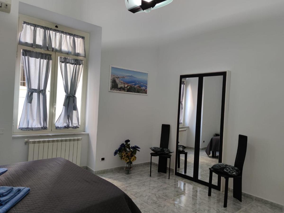 Gevynapule Apartamento Nápoles Exterior foto